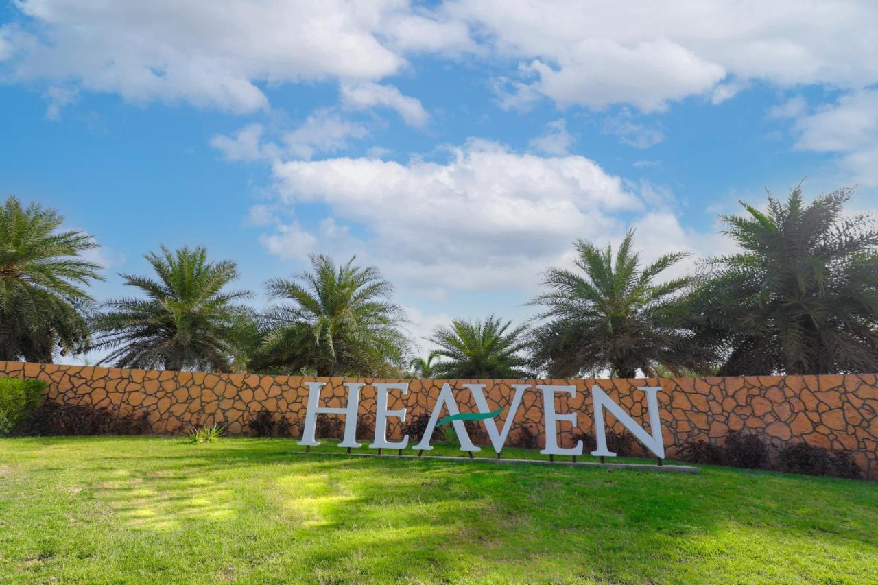 Hotel Club Heaven Palanpur Exterior foto