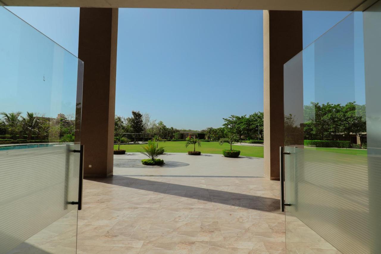 Hotel Club Heaven Palanpur Exterior foto